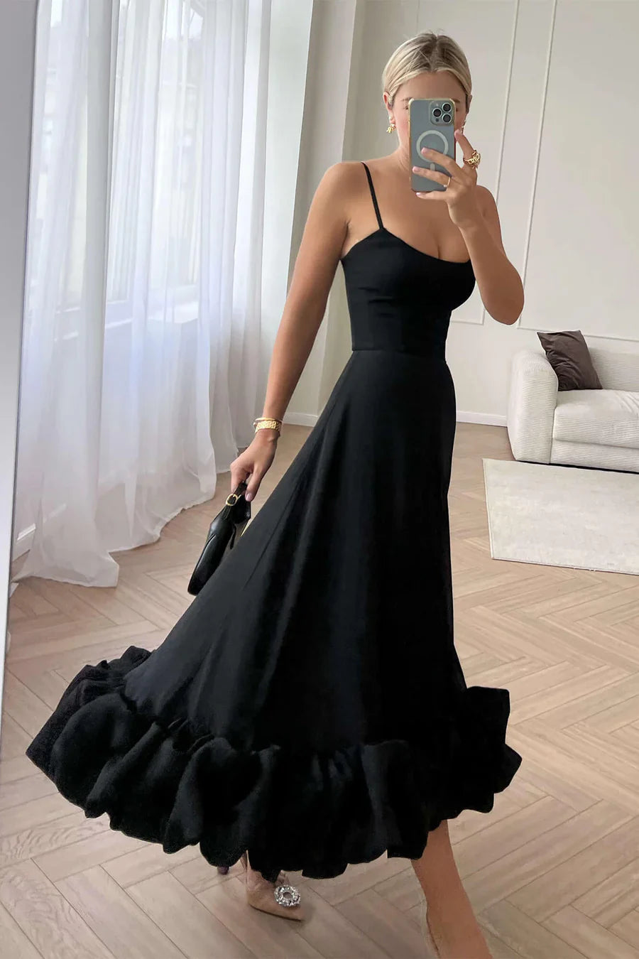 Clara – Rückenfreies Spaghetti-Träger Maxikleid für Frauen
