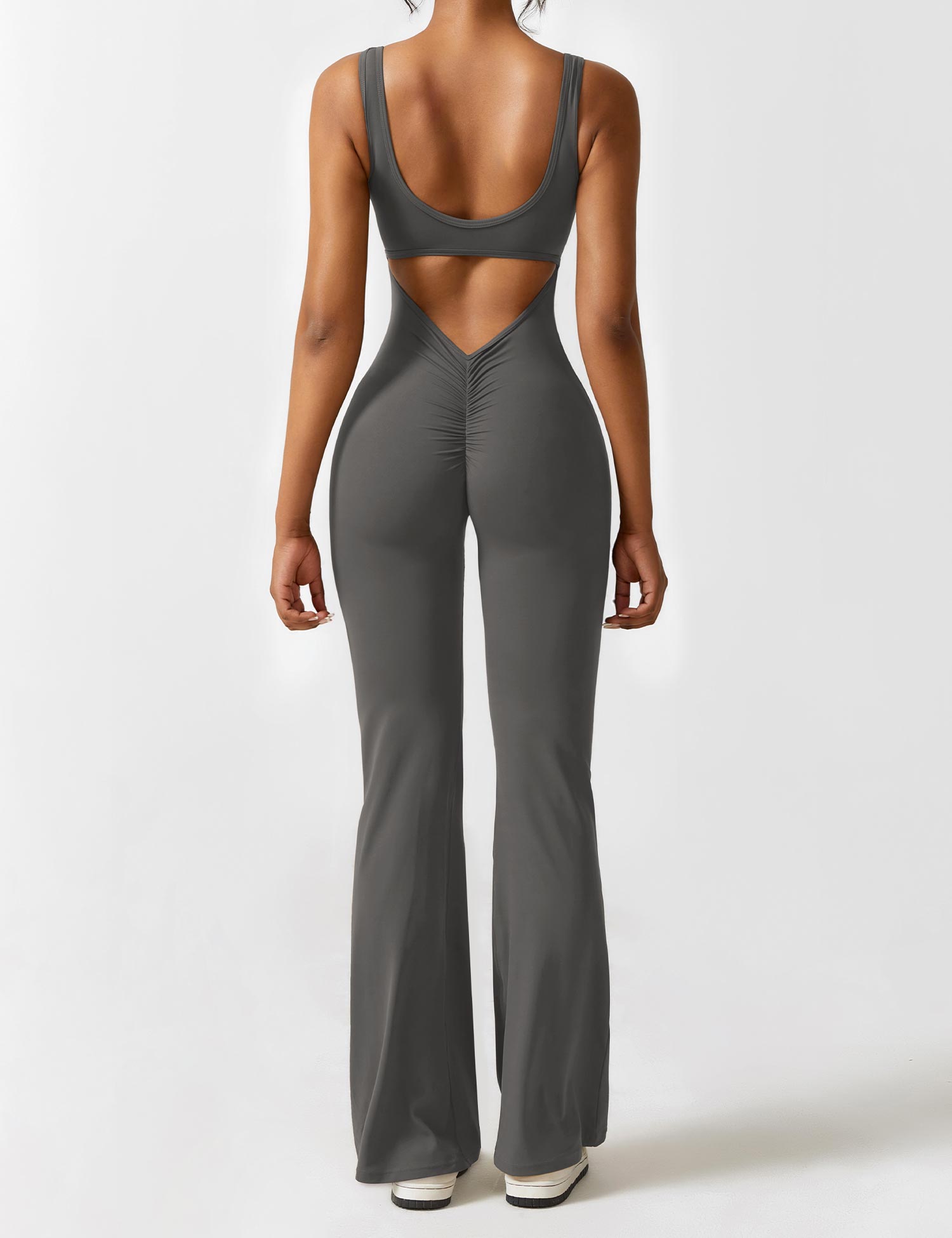 Lucia – Eleganter Damen-Jumpsuit